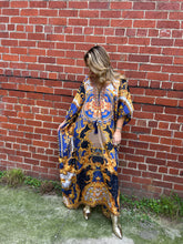 Load image into Gallery viewer, Maxi Kaftan Miami Blue Black

