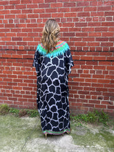 Load image into Gallery viewer, Maxi Kaftan Panthera
