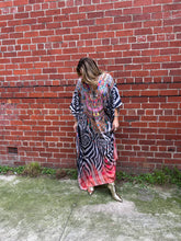 Load image into Gallery viewer, Maxi Kaftan Wild Africa
