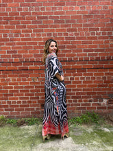 Load image into Gallery viewer, Maxi Kaftan Wild Africa
