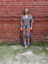 Load image into Gallery viewer, Maxi Kaftan Savannah Queen
