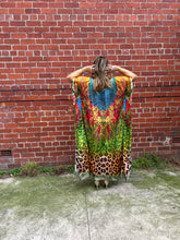Load image into Gallery viewer, Maxi Kaftan Green Leopard Exotic
