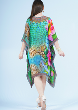 Load image into Gallery viewer, Aloha Flower Kaftan
